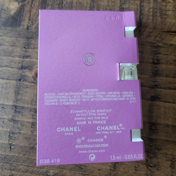 CHANEL 5pc Sample Set - Picture 3 of 10